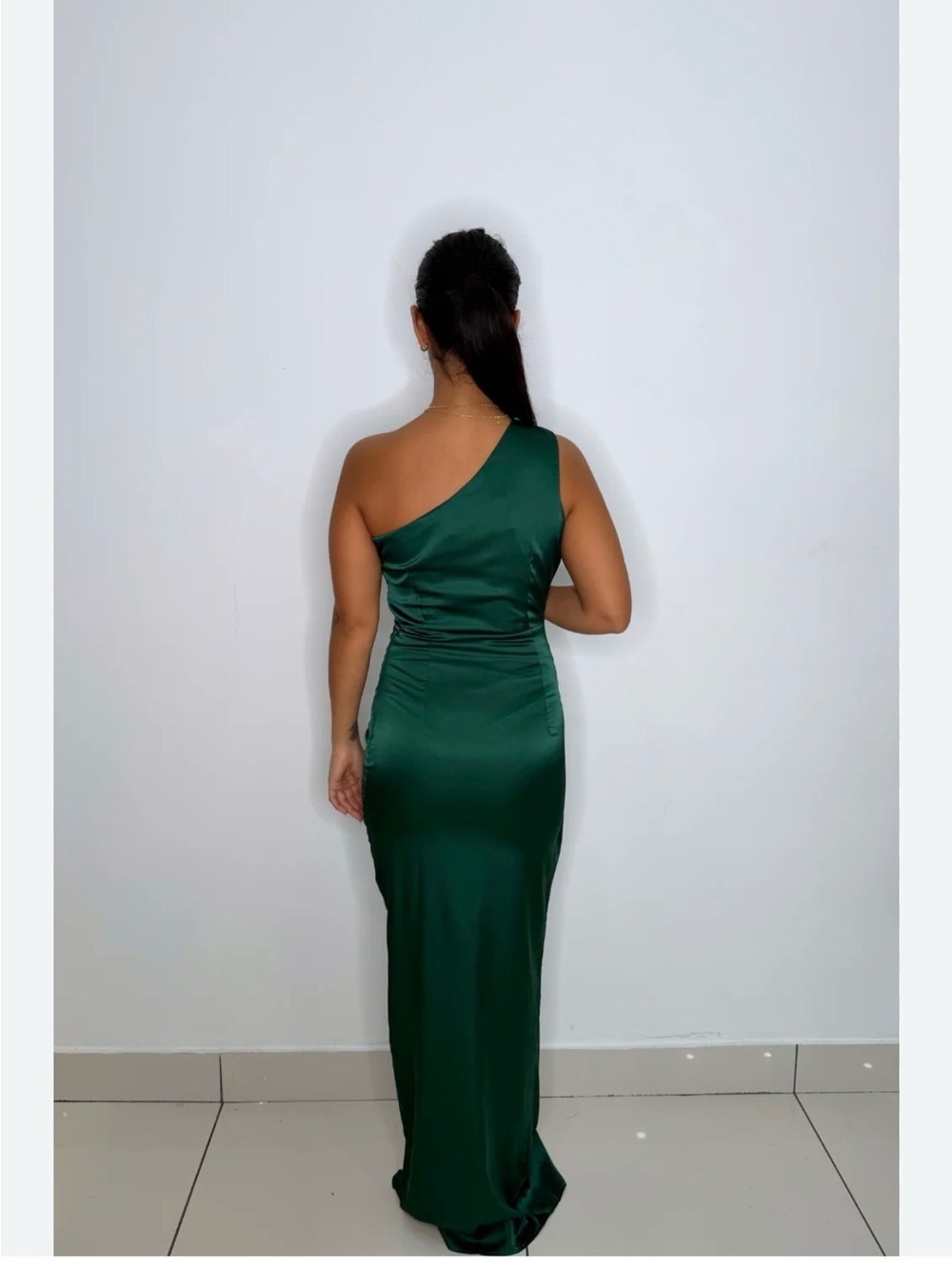 One-Shoulder Emerald Green Satin Evening Gown